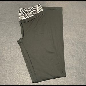 NWT Pink by VS Supermodel Pants size Small Long